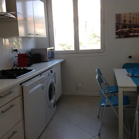 Grand Terrasse Parking *